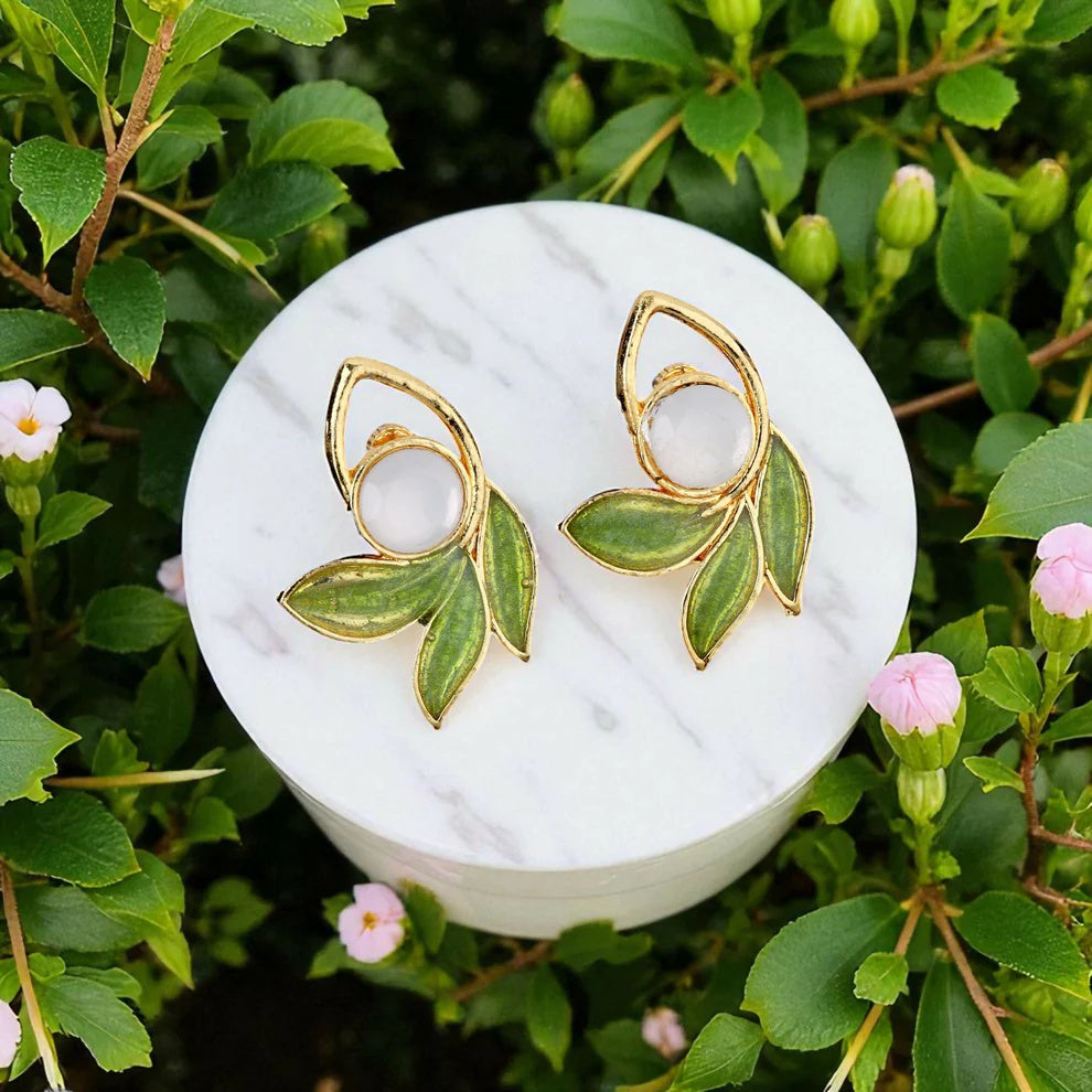 Gold-Toned Floral & Oval Motif AD Stone Necklace & Drop Earrings Set | (RX53)