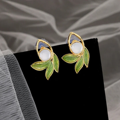 Gold-Toned Floral & Oval Motif AD Stone Necklace & Drop Earrings Set | (RX53)