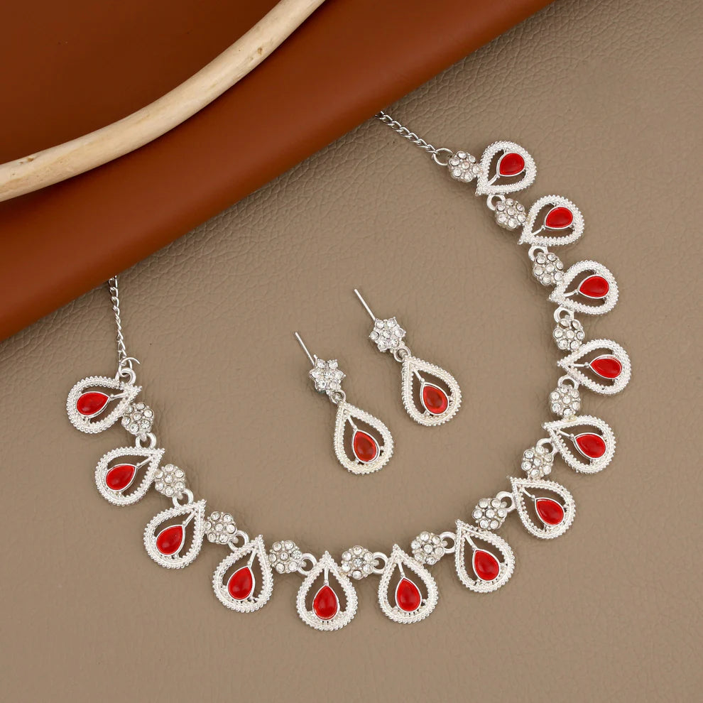 Rustic Oxidized Silver Emerald Scallop Choker Set | RX Consultant (RX48)