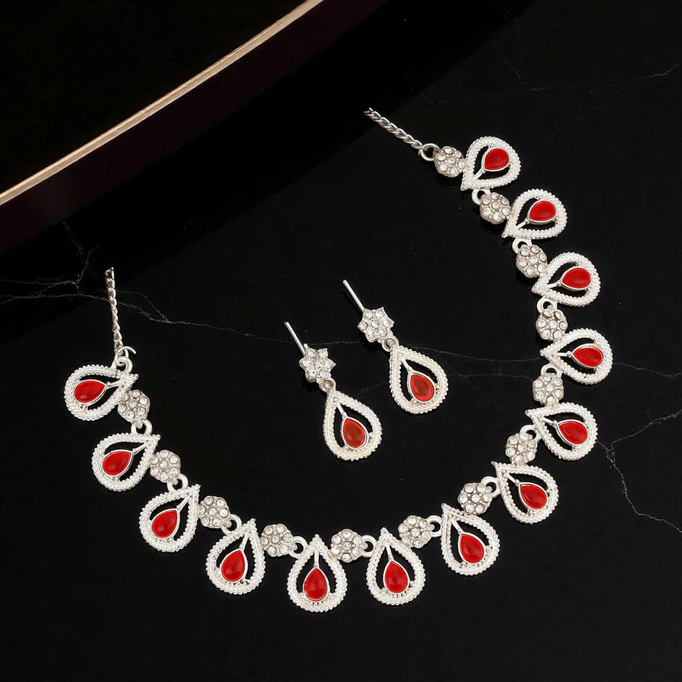 Rustic Oxidized Silver Emerald Scallop Choker Set | RX Consultant (RX48)